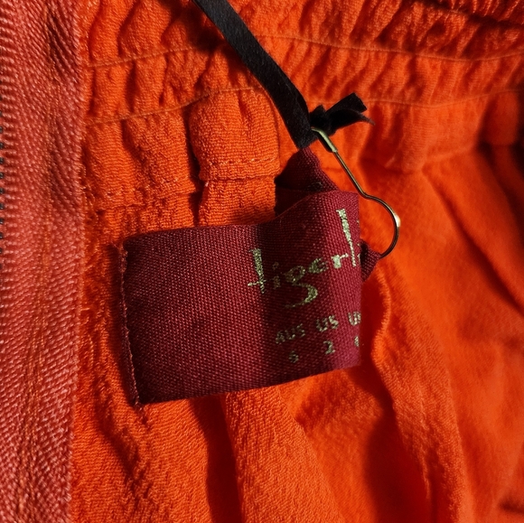 NWT TigerLily Women's Viana Viscose Playsuit, Romper - Picture 10 of 10